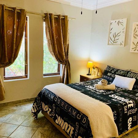 33 The Bridge Resort St Lucia Bagian luar foto